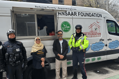 Homeless-Feeding-with-Toronto-Police-Ansaar-Foundation002